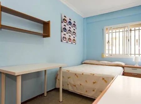 Apartamento Santa Justa Apartment *