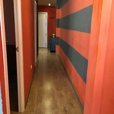 Apartamento Santa Justa Apartment *